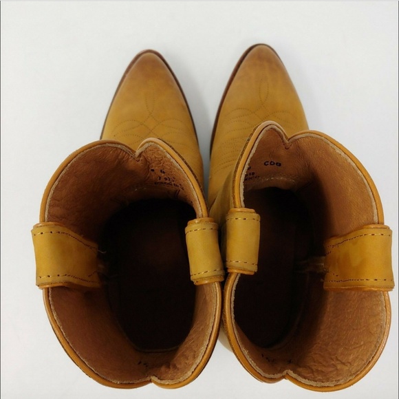 Frye Billy Short Western Boots Cognac Leather - Picture 5 of 6